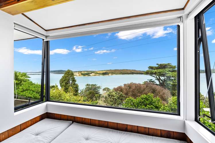 9 Weir Crescent Onerahi_13