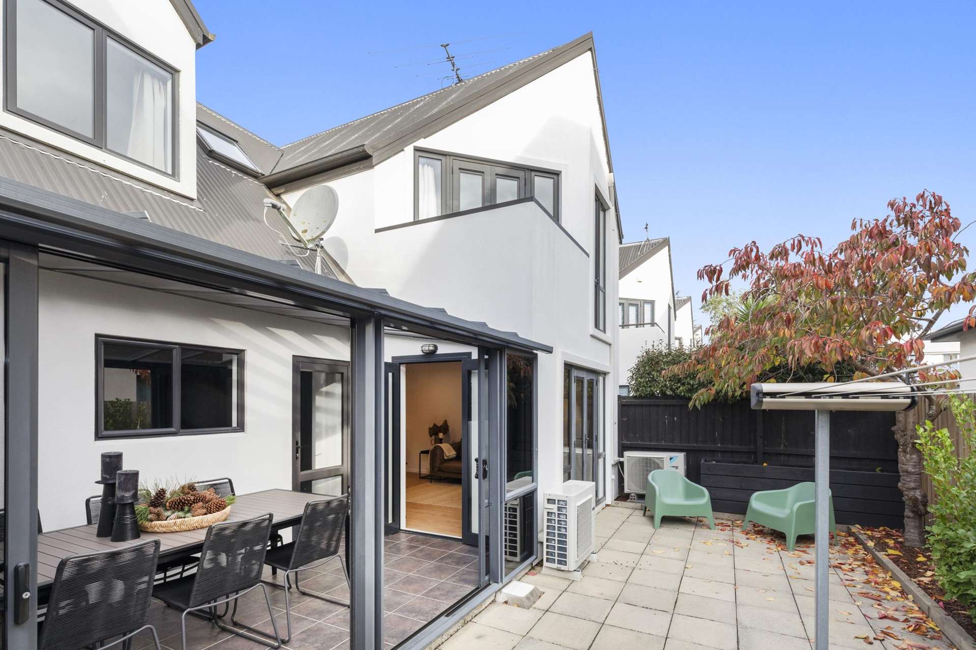 2/15 Ayr Street Riccarton_0