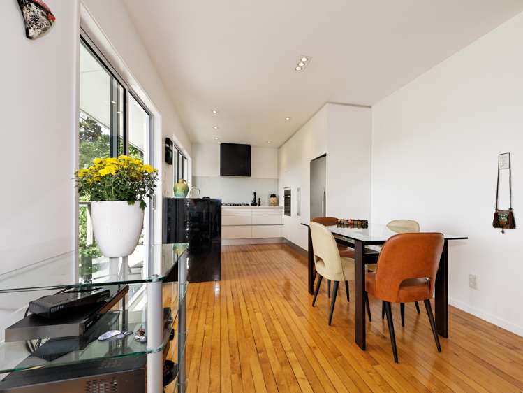 28 Opou Road Titirangi_5