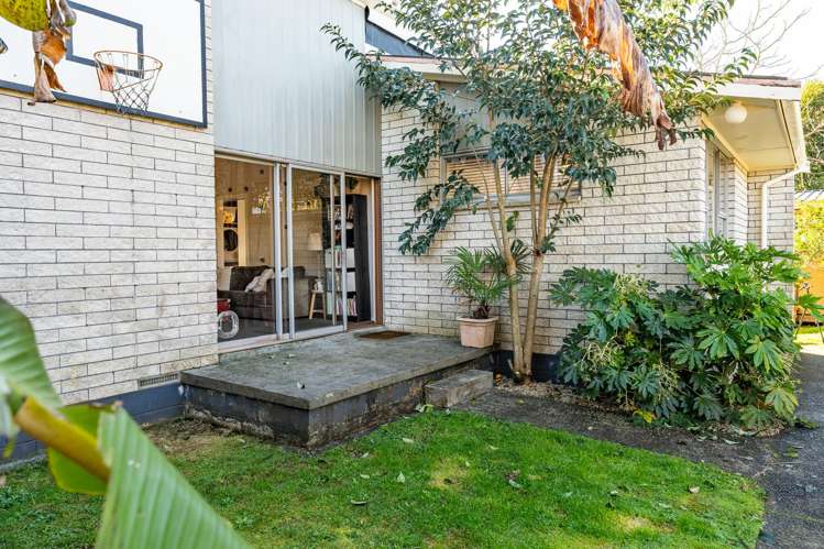 28A Sunnyhills Avenue Glenview_21