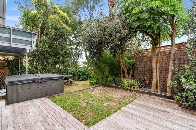 4/162 Onewa Road Northcote_1