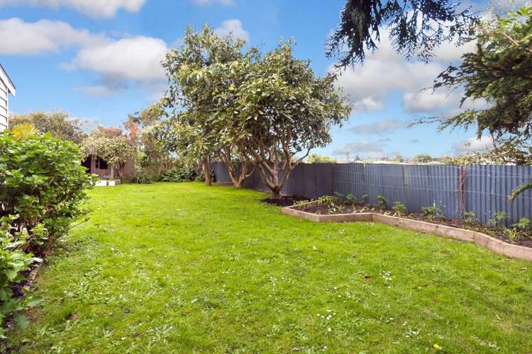 18 Putini Road Mangere Bridge_14