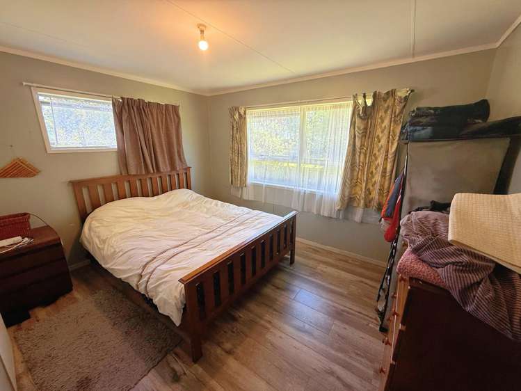 110 Pine Drive Murupara_11