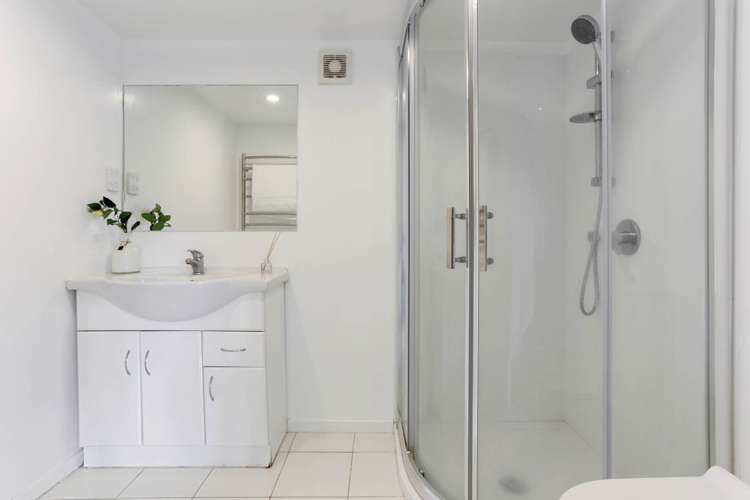 38 Mawson Avenue Torbay_16