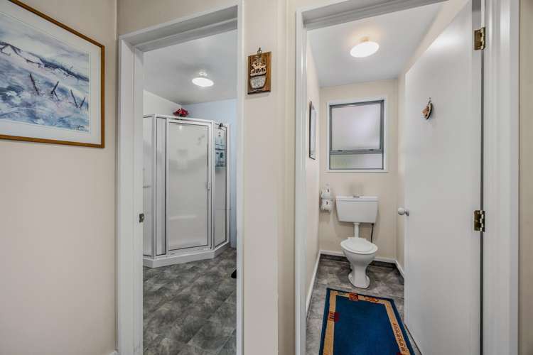 5b Larch Place Wanaka_6