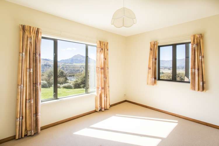 19 Matheson Crescent Albert Town Wanaka Houses for Rent One Roof