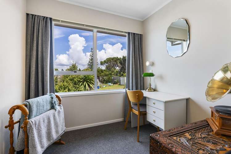 2/119 Glamorgan Drive Torbay_5