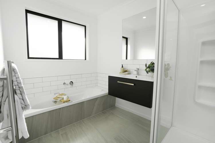 9 Torrey Pines Rise Kamo_13