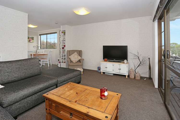 130 Hepburn Road Glendene_15