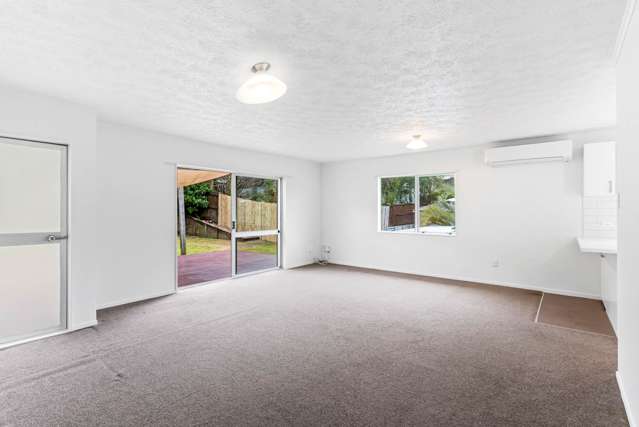 1/57 Athena Drive Totara Vale_4