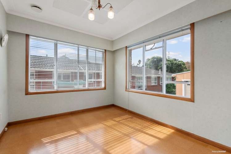 49 Yeovil Road Te Atatu Peninsula_12