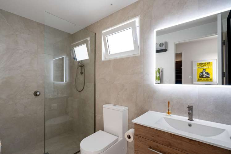 12 Perehia Mews Marshland_14