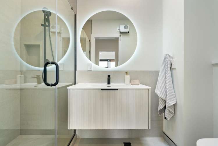 5/2 Valonia Street New Windsor_13