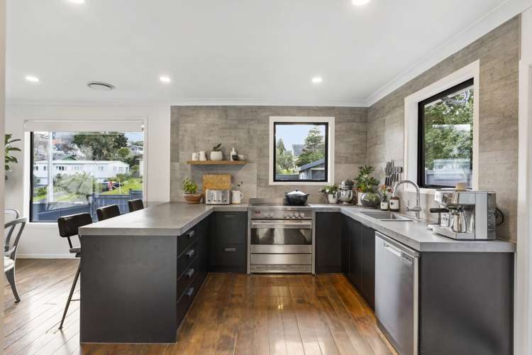 54 Amy Street Ellerslie_13