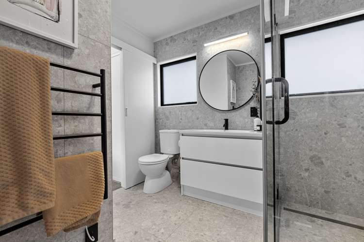 36a Millers Road Brookfield_19