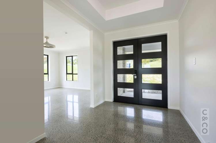 524 Ridge Road Riverhead_14