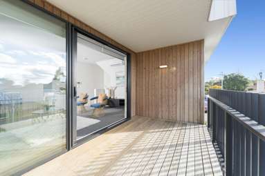 5/5 Peachgrove Road_2