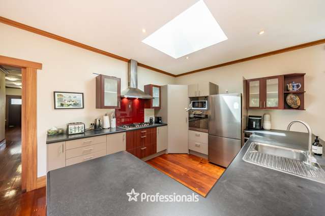 143 Whites Line East Waiwhetu_3