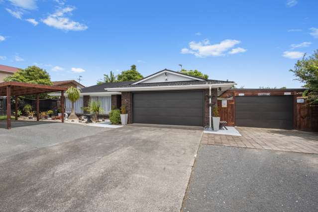 24 Hedge Row Sunnyhills_1