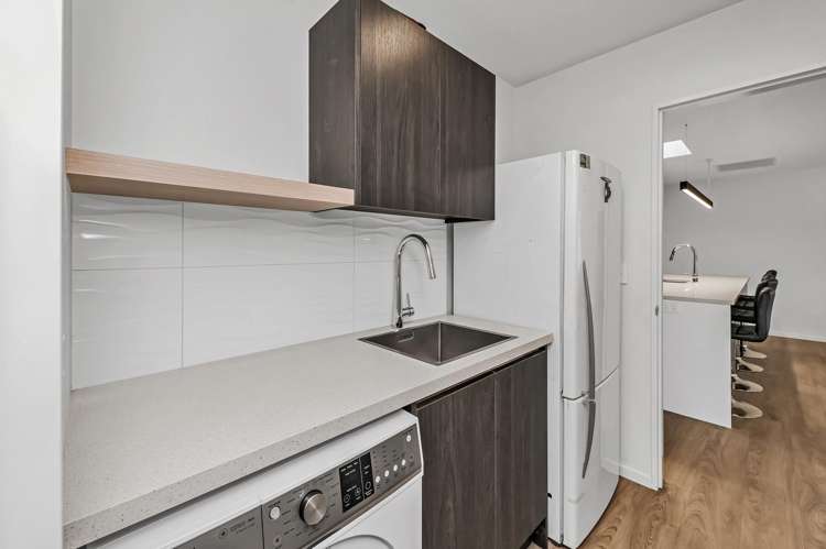 72 Halpin Drive Lincoln_19