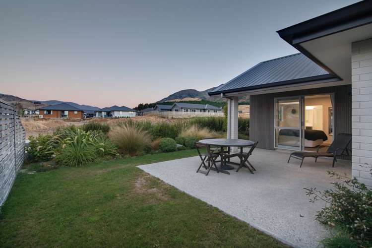 4 Shipton Court Lower Shotover_3