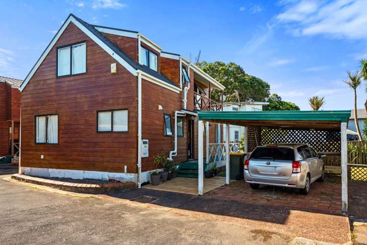 18 Sulphur Beach Road Northcote Point_7