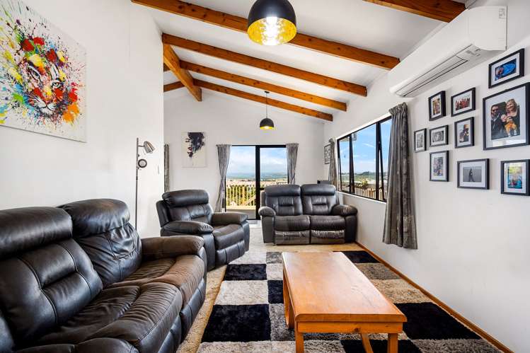 24 Eureka Place Parahaki_5