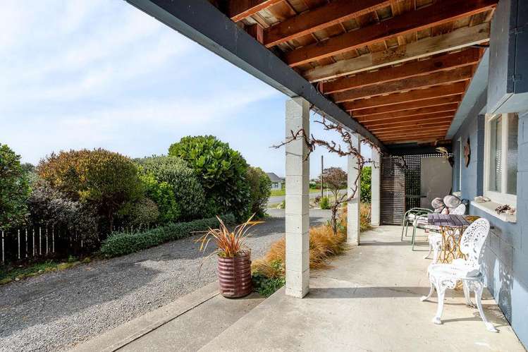 6 Beach Road Haumoana_18