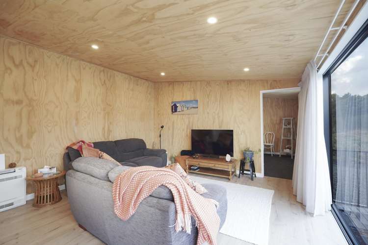 B/25 Morton Street Riverton_7