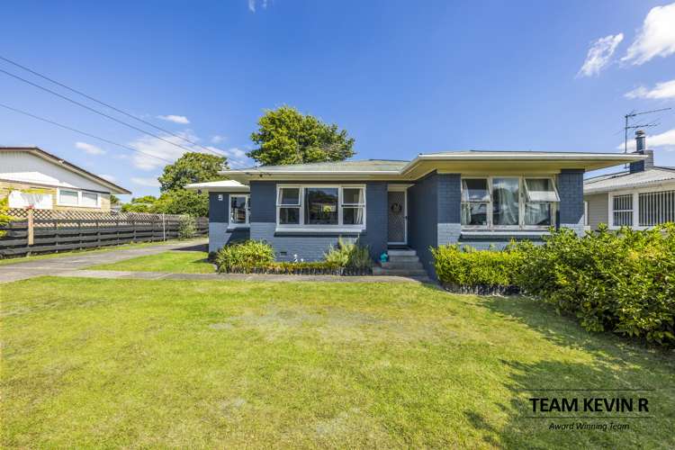 87 Old Wairoa Road Papakura_1