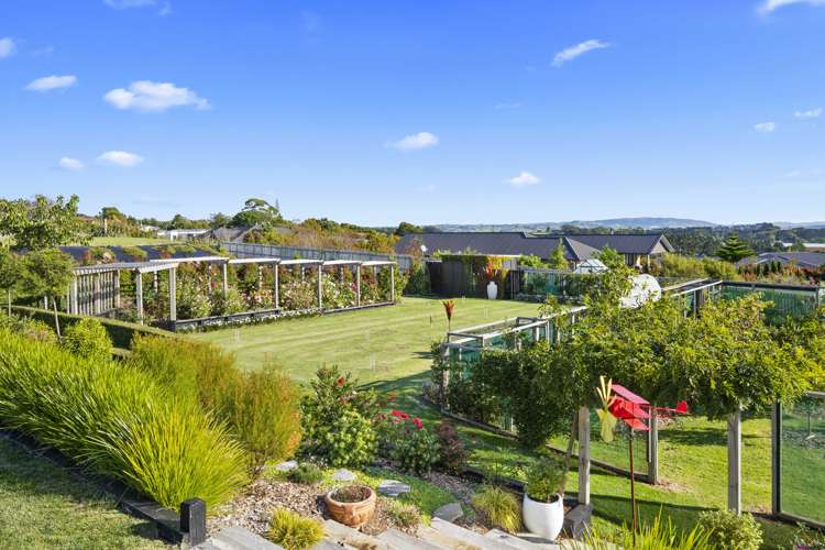 19 Lawrence Carter Drive Bombay_22