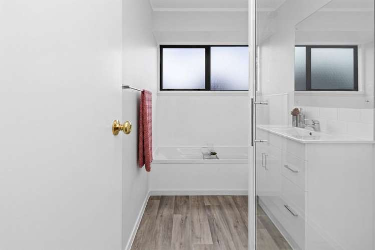 9A Tranmere Road 10458_10