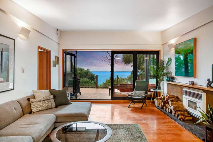 31 Arama Avenue Titirangi_8