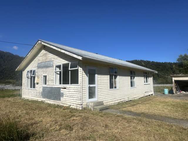 438 Poerua Valley Road Harihari_1