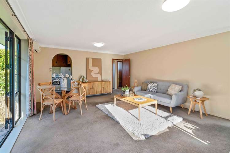 2/14 Resolution Place Bryndwr_6