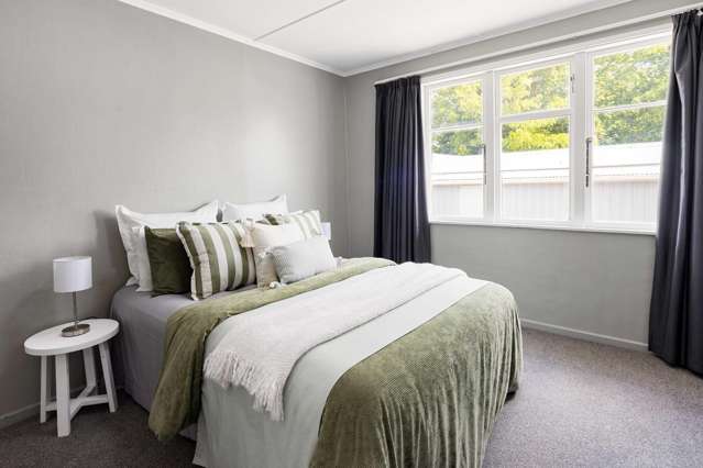 42 Churchill Avenue 2752_2