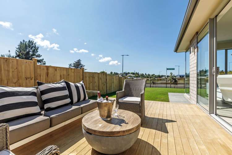 41 Woodridge Drive Stanmore Bay_0