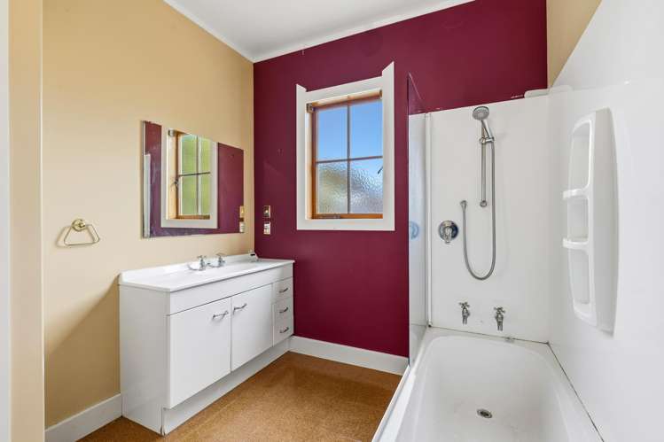 35 Aroha View Avenue Te Aroha_11