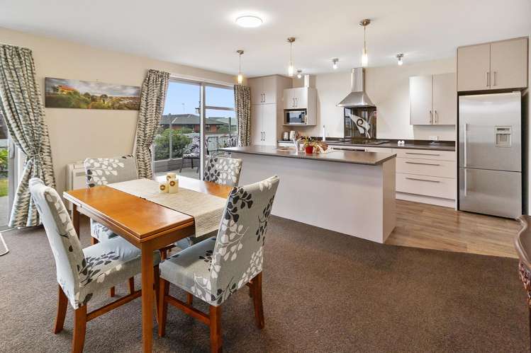 2d Rhodes Street Seaview_1