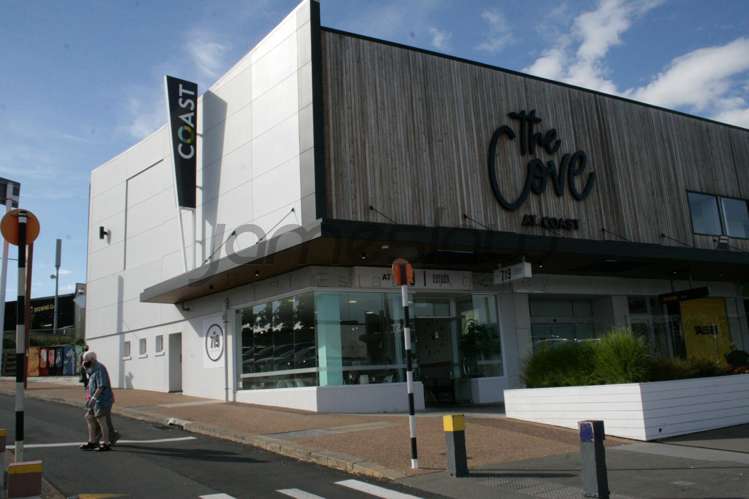 Shop 3.14/719 Whangaparaoa Road Stanmore Bay_11