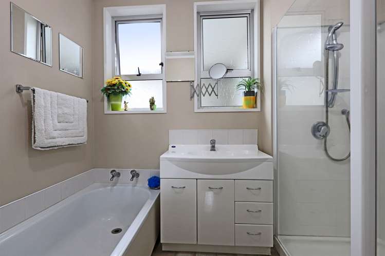 4 Moorhouse Street Taradale_16