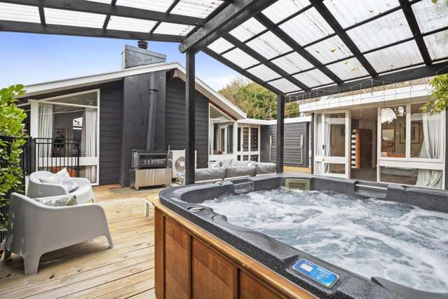 28 Moerangi Street West End_1