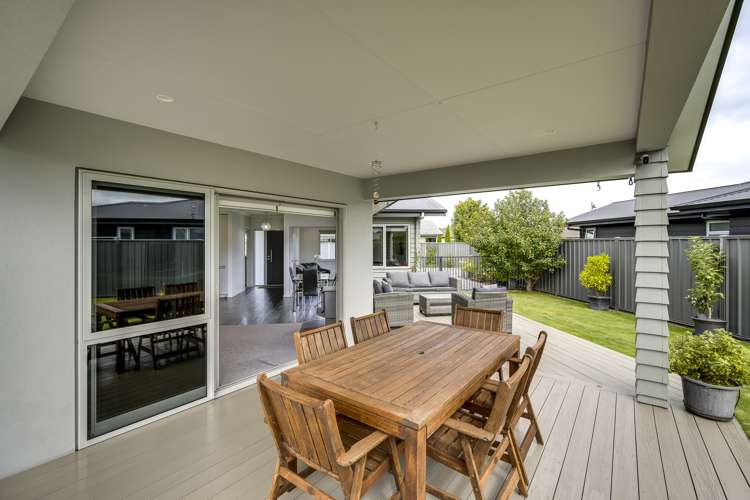 17 Waitaki Way Poraiti_11