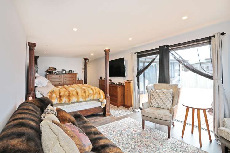 168 Colac Foreshore Road Colac Bay_6