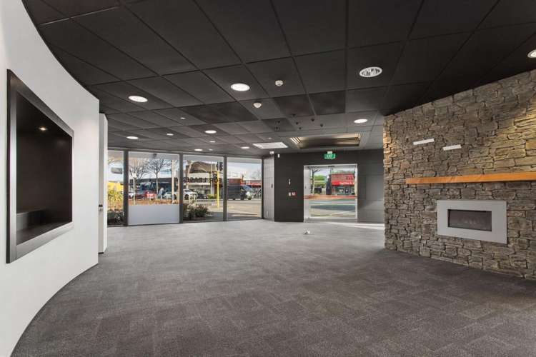 2 Main North Road Papanui_1