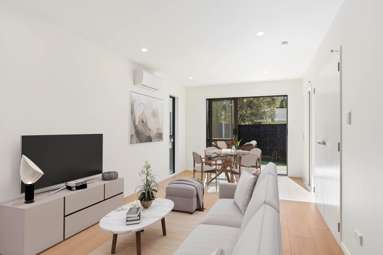 9/51A Swanson Road_4