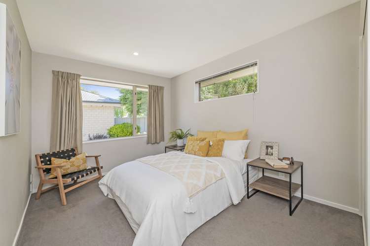 54 Thackeray Place Waltham_9