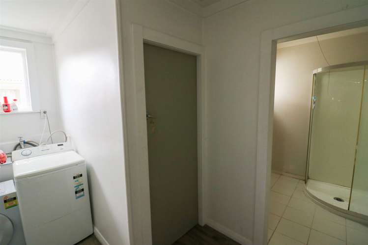 12 Christian Street Dannevirke_9