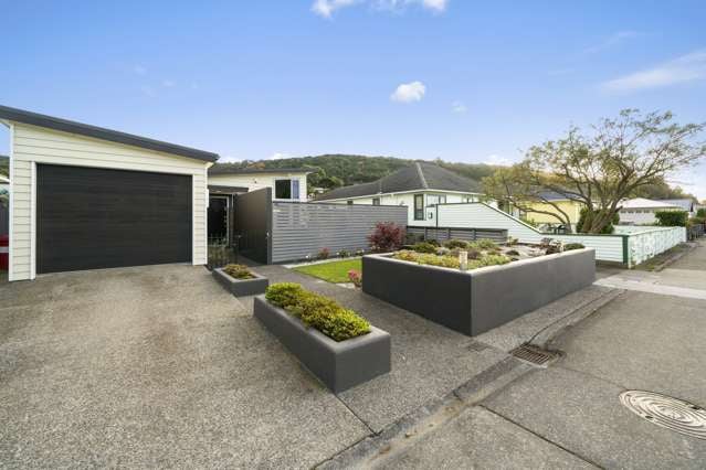 50 Main Road Wainuiomata_4