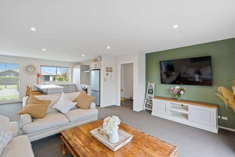 72 Liffey Springs Drive Lincoln_8